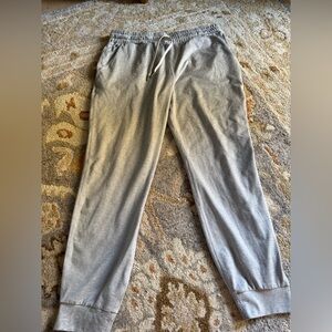Vuori Heather Gray Women's Joggers
